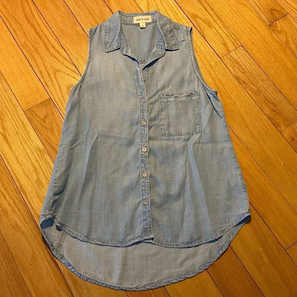 Cloth & Stone Anthropologie button down tank top